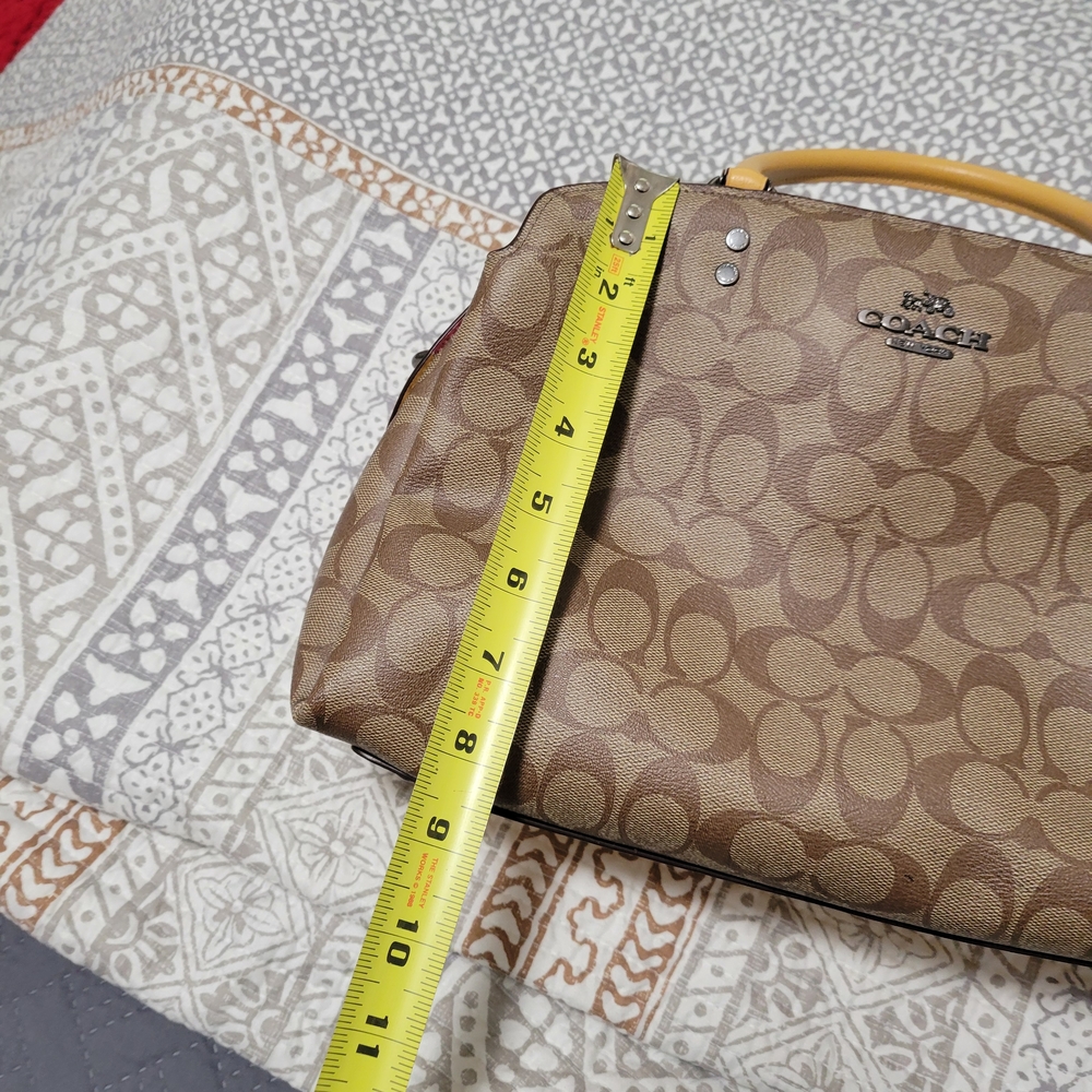 Coach Brown and Tan Signature Handbag - Picture 10 of 12